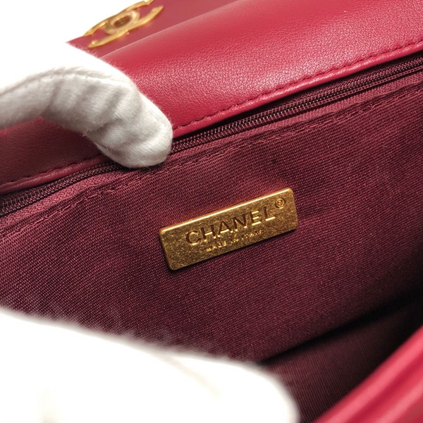 シャネルバッグ角部分ディテール